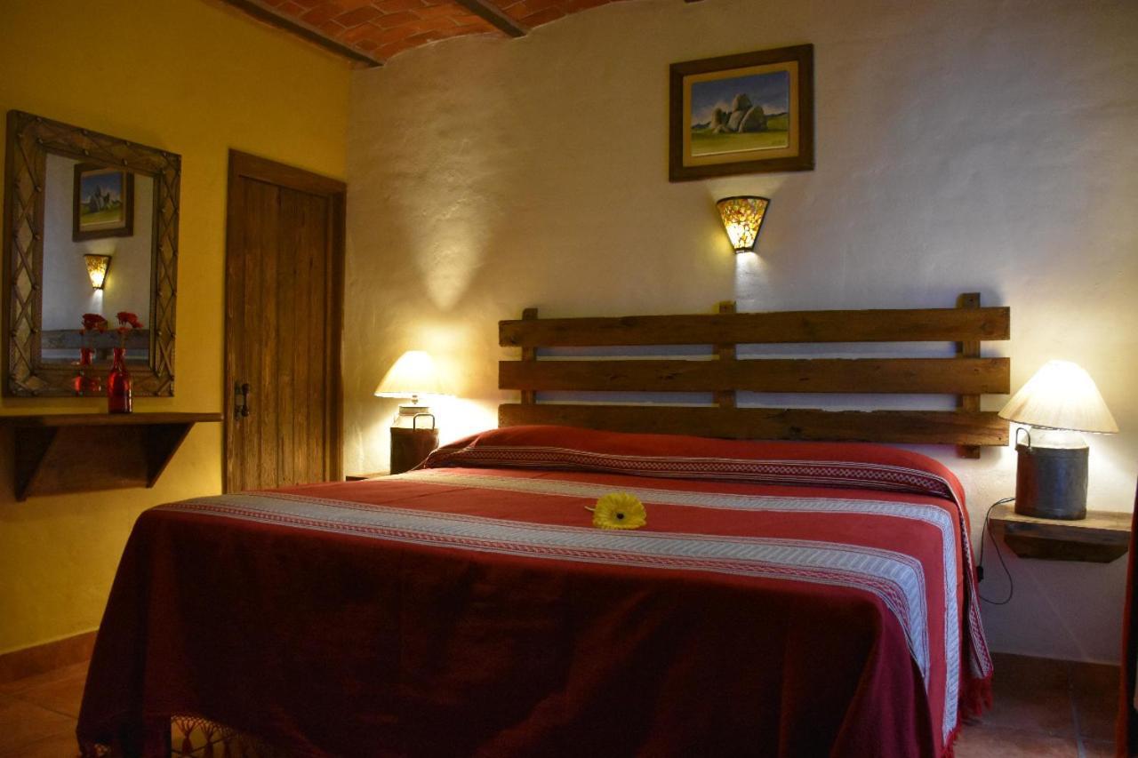Hotel Mi Pueblito טפאלפה מראה חיצוני תמונה