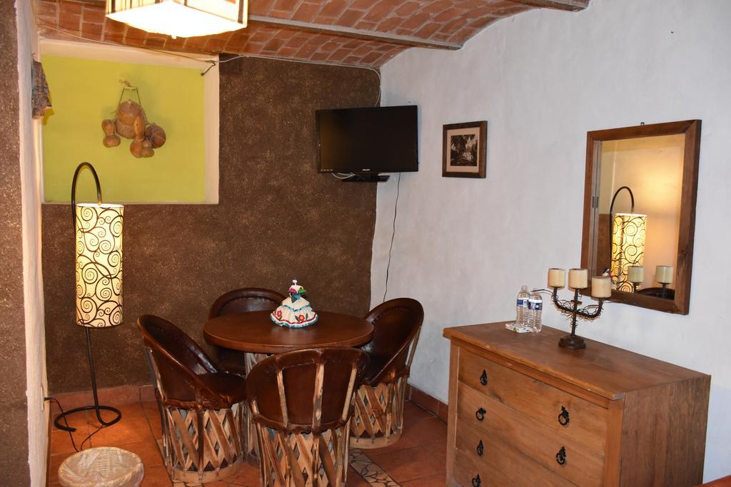 Hotel Mi Pueblito טפאלפה מראה חיצוני תמונה